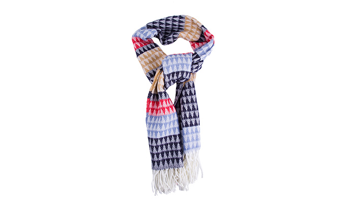 3 easy ways to tie a scarf this winter